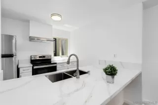 Photo #6: 250028103 Listing