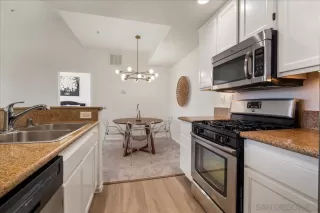 Photo #5: 250028125 Listing 