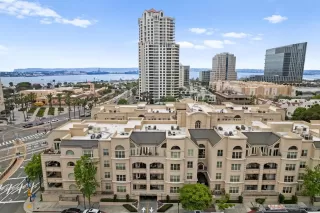 Photo #1: 250028134 Listing