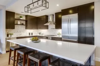 Photo #2: 250028157 Listing