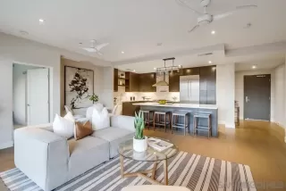 Photo #4: 250028157 Listing