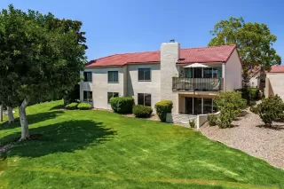 Photo #1: 250028190 Listing