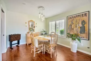 Photo #4: 250028193 Listing