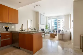 Photo #3: 250028194 Listing