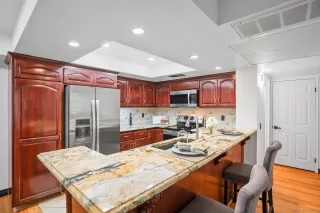 Photo #6: 250028198 Listing