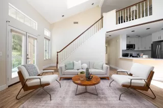 Photo #2: 250028240 Listing