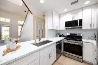 Photo #6: 250028240 Listing