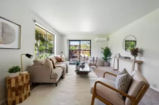 Photo #5: 250028245 Listing 