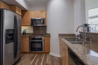 Photo #2: 250028276 Listing 