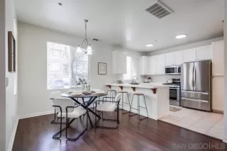 Photo #4: 250028278 Listing