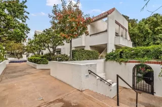 Photo #3: 250028307 Listing 