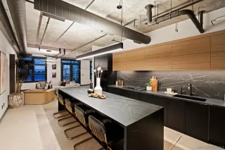 Photo #2: 250028343 Listing