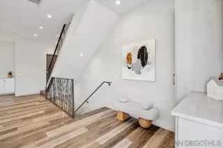 Photo #2: 250028345 Listing