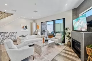 Photo #3: 250028345 Listing