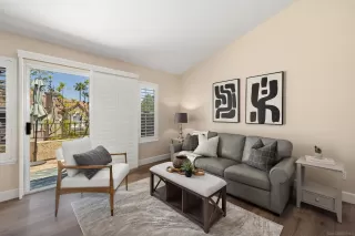 Photo #4: 250028354 Listing