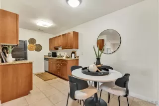 Photo #5: 250028367 Listing 