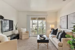 Photo #6: 250028367 Listing 