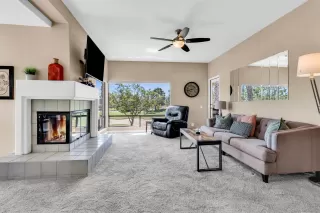 Photo #4: 250028425 Listing 