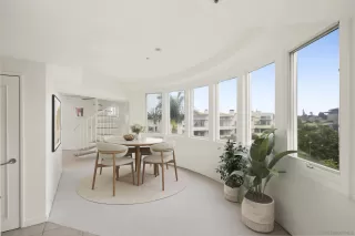 Photo #1: 250028518 Listing 