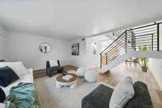 Photo #4: 250028525 Listing