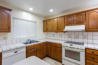 Photo #2: 250028594 Listing 