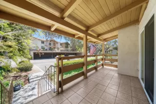 Photo #5: 250028668 Listing