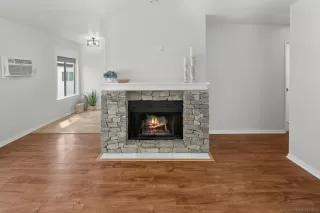 Photo #3: 250028686 Listing