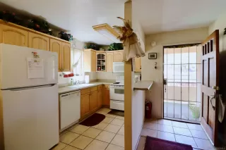 Photo #2: 250028708 Listing