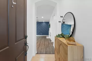 Photo #3: 250028745 Listing 