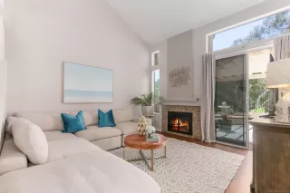 Photo #3: 250028763 Listing