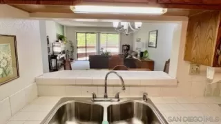 Photo #1: 250028769 Listing