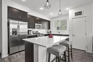 Photo #1: 250028771 Listing 