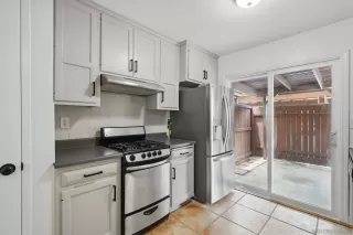 Photo #6: 250028863 Listing