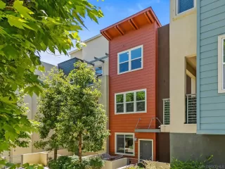 More Details about MLS # 250028880 : 316 ANTONI GLEN UNIT 906