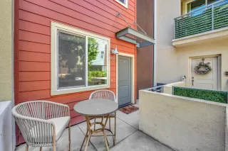 Photo #2: 250028880 Listing