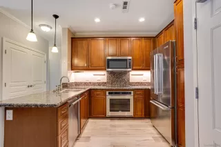 Photo #4: 250028890 Listing