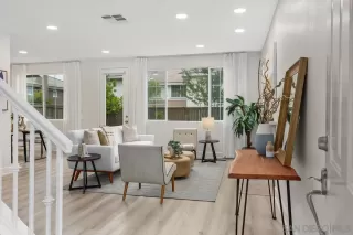 Photo #3: 250028908 Listing