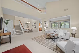 Photo #2: 250028914 Listing