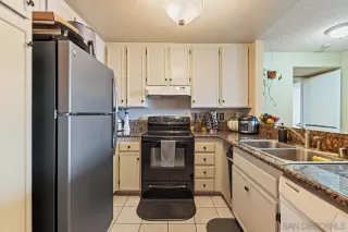 Photo #6: 250028962 Listing 