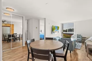 Photo #4: 250029008 Listing