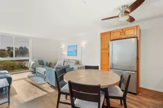 Photo #5: 250029008 Listing