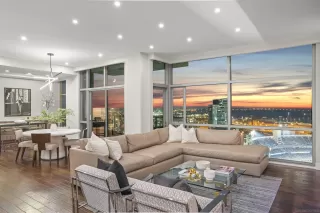 Photo #1: 250029049 Listing