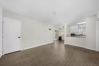 Photo #2: 250029084 Listing