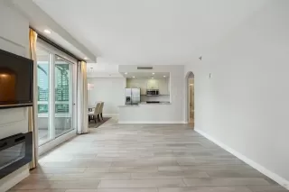 Photo #2: 250029085 Listing