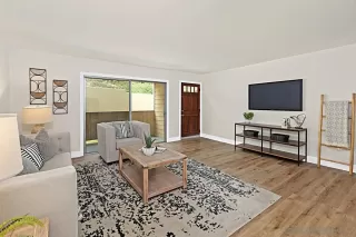 Photo #4: 250029113 Listing