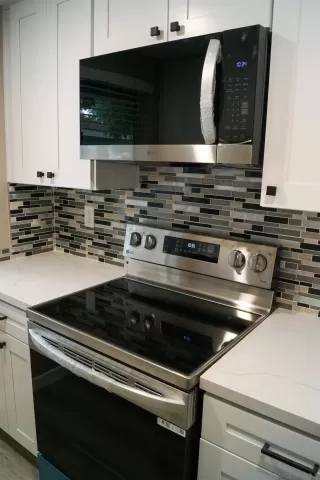 Photo #4: 250029144 Listing