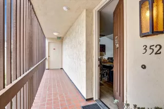 Photo #2: 250029161 Listing