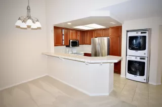 Photo #6: 250029168 Listing