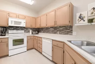 Photo #6: 250029222 Listing 