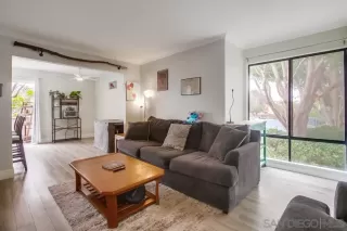 Photo #3: 250029236 Listing